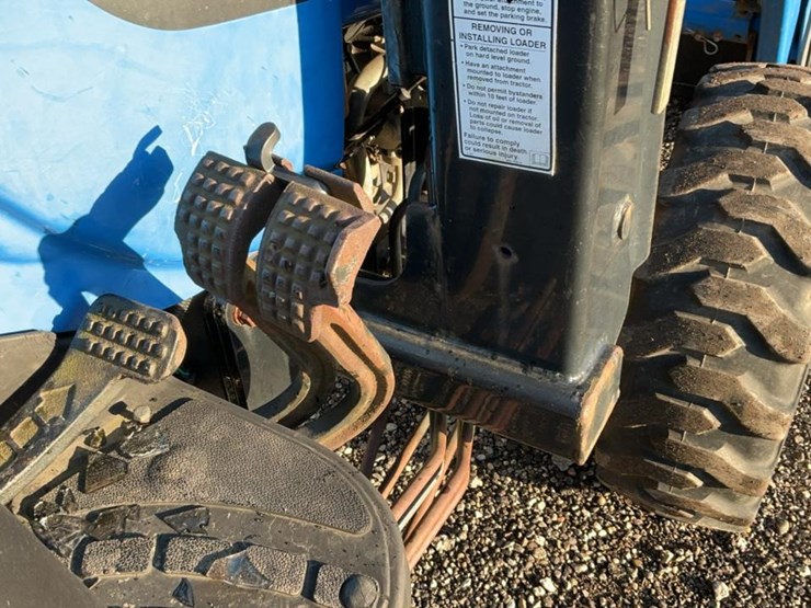 new-holland-tc29da-image-31