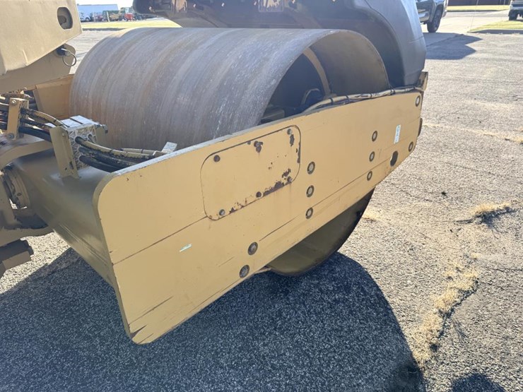 1992-caterpillar-cs-423e-image-21