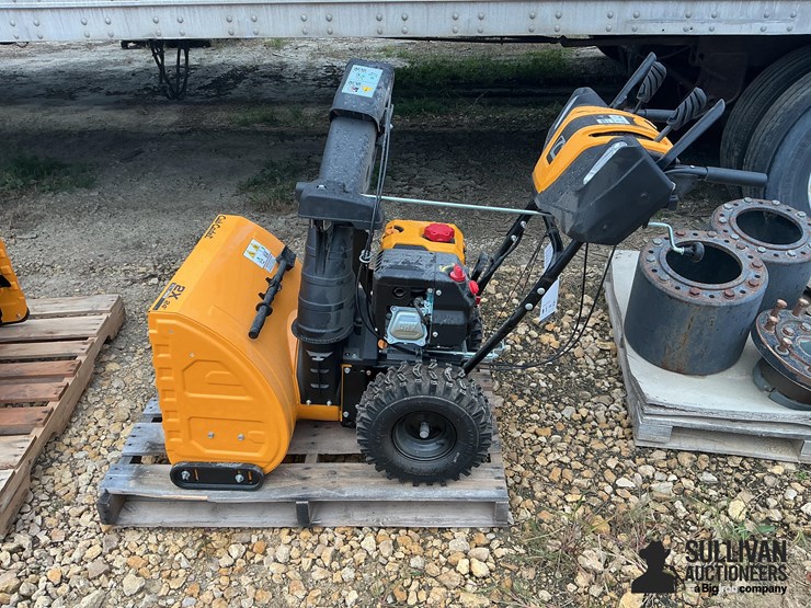 cub-cadet-2x-24ip-24”-walk-behind-snow-blower-image-8