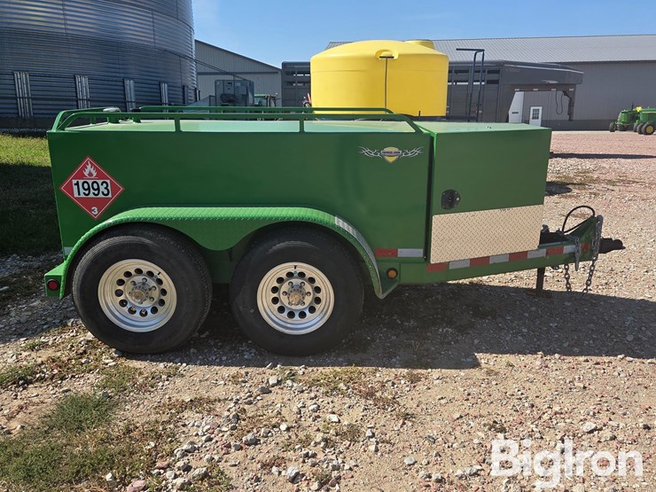 thunder-creek-t/a-fuel-trailer-image-4