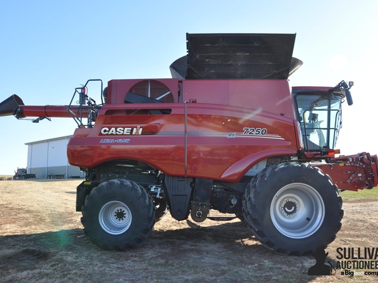 2022-case-ih-7250-image-4