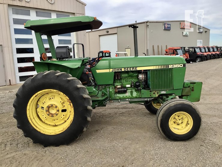1985-john-deere-2350-image-3