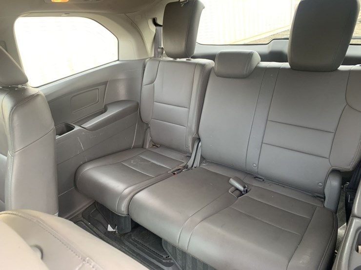 2012-honda-odyssey-exl-image-10