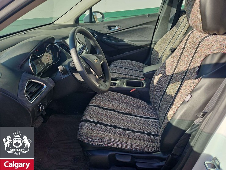 2018-chevrolet-cruze-lt-4dr-hatchback-image-16