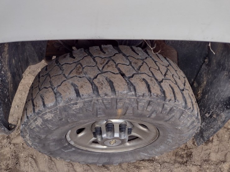 09-chevy-truck^title^-(qea-4045)-image-16