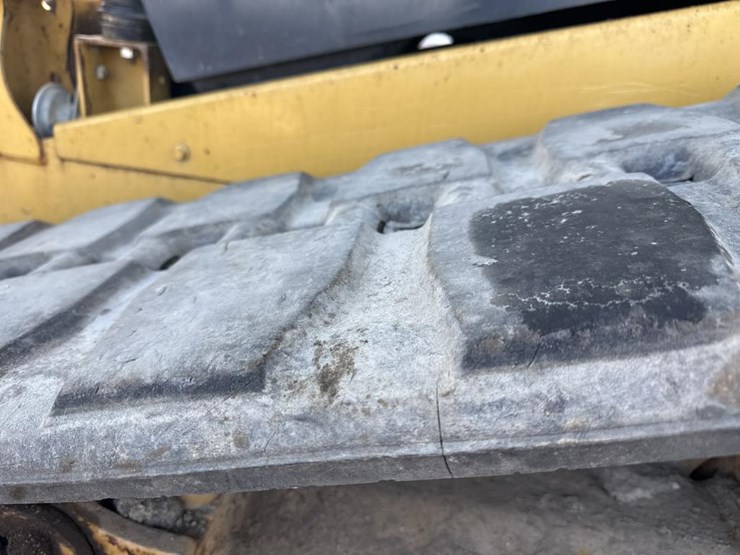 2017-caterpillar-289d-image-56