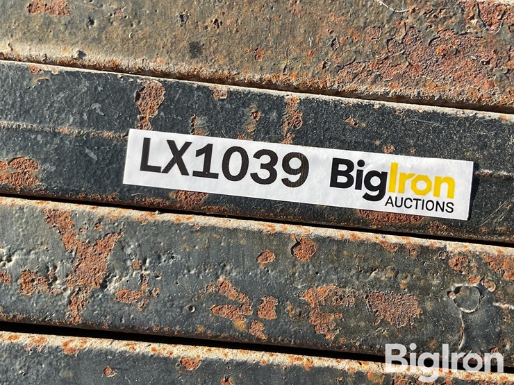 new-holland-t-8-series-weights-image-10