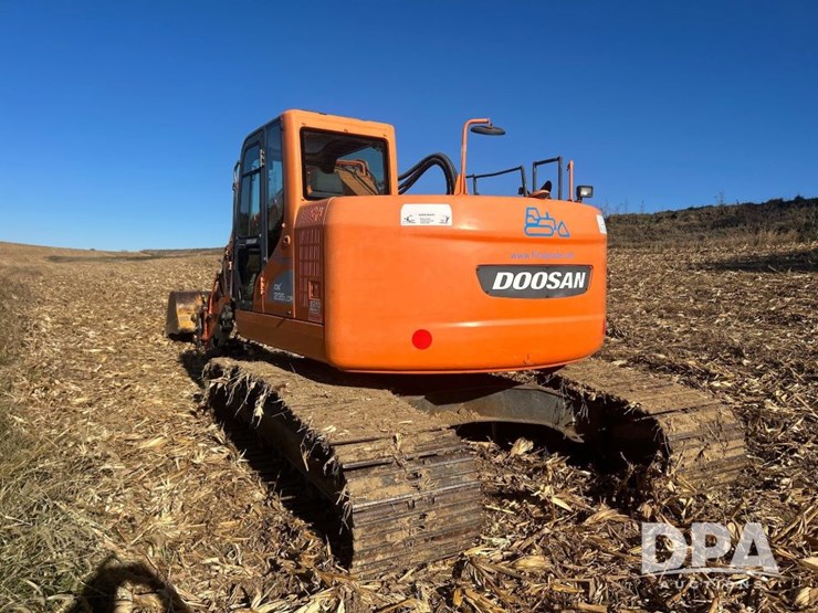2014-doosan-dx235-lcr-image-14