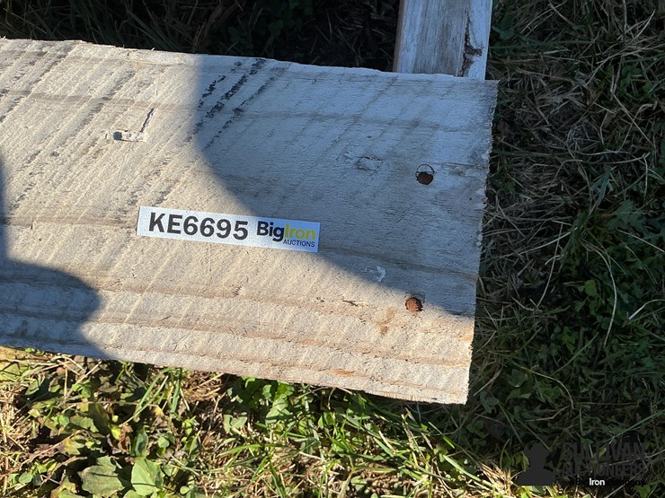 hankook-215/55r16-tires-on-6-bolt-rims-image-12