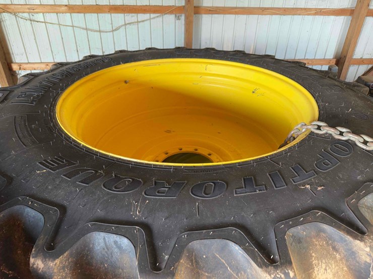 john-deere-600r-image-1