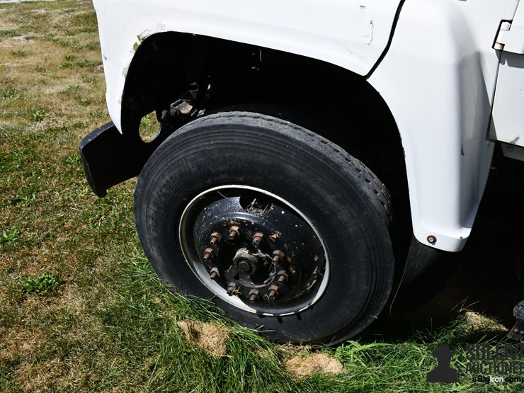 1991-ford-ln7000-image-13