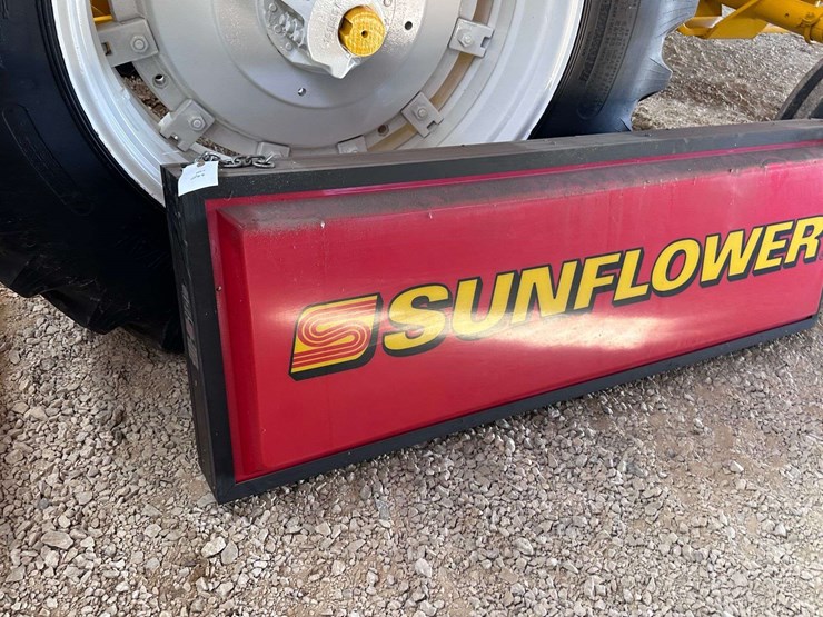 sunflower-lighted-double-sided-bubble-sign-image-2