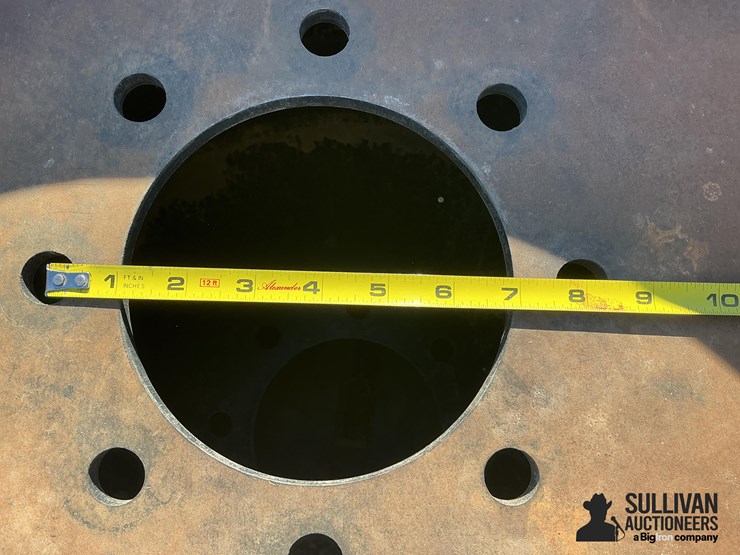 michelin-315/80r22.5-tires-on-8-bolt-rims-image-7