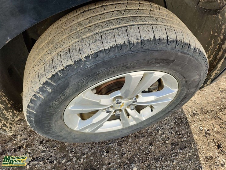 2013-chevrolet-equinox-lt-image-31