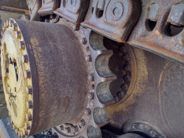 caterpillar-d8r-image-18