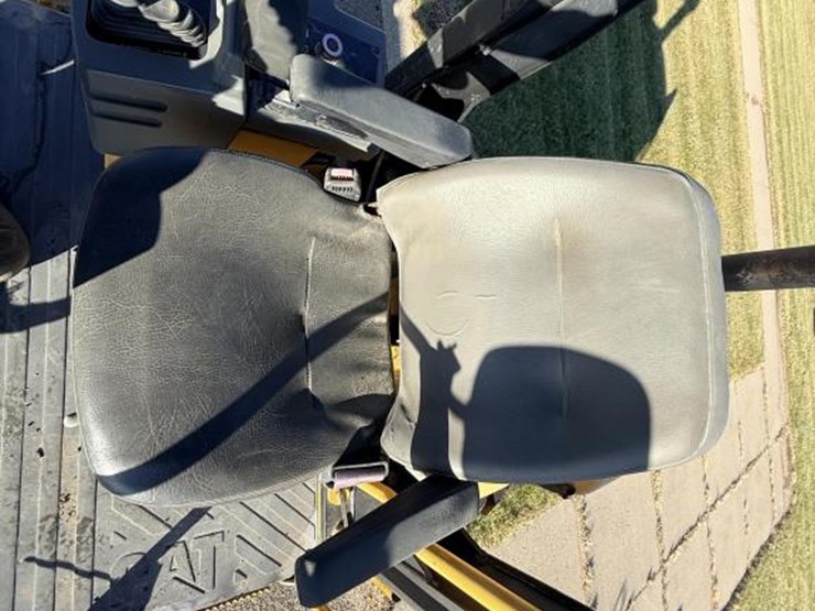 1992-caterpillar-cs-423e-image-51