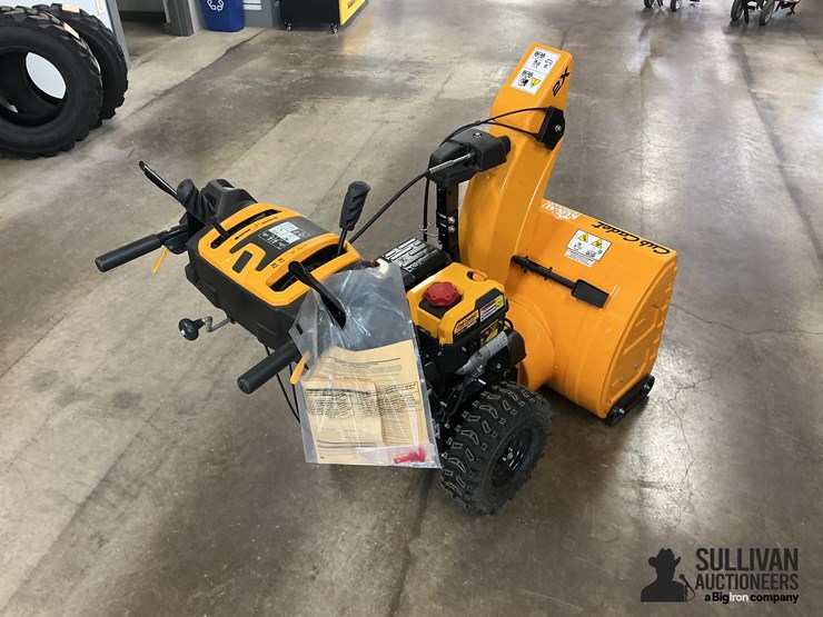 cub-cadet-2x26ip-26”-walk-behind-snow-blower-image-5