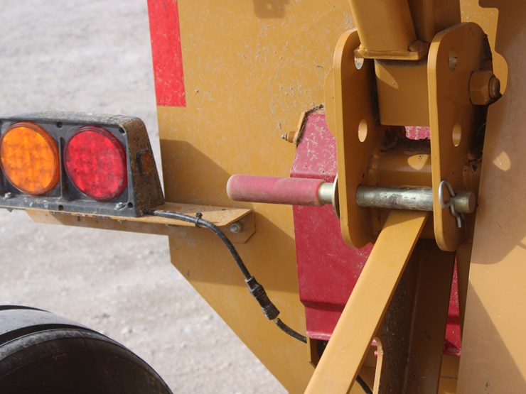 haybuster-2660-image-18