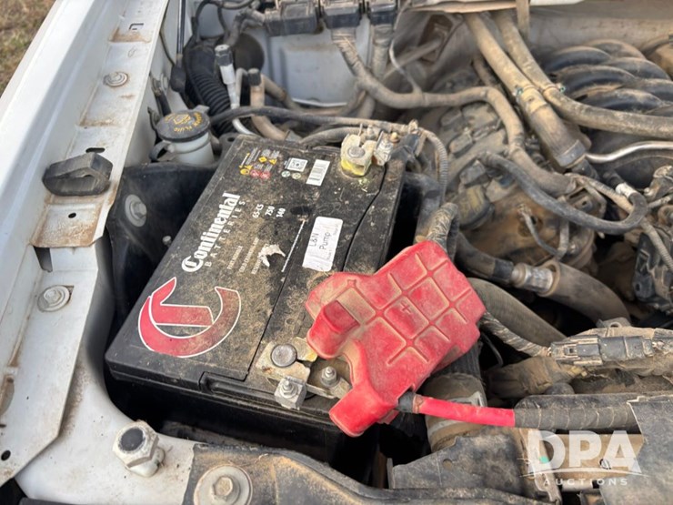 2014-ford-f150-xlt-image-49