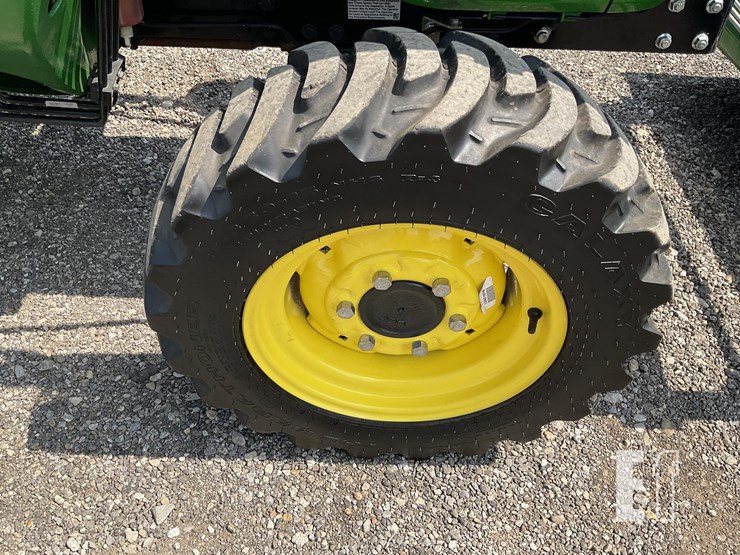 2024-john-deere-3025e-image-15