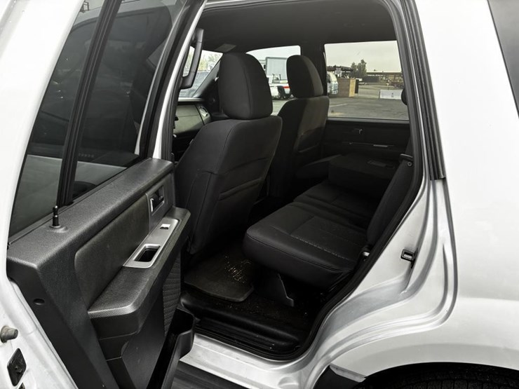 2015-ford-expedition-image-12