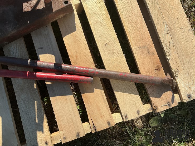 tire-changing-station-image-10