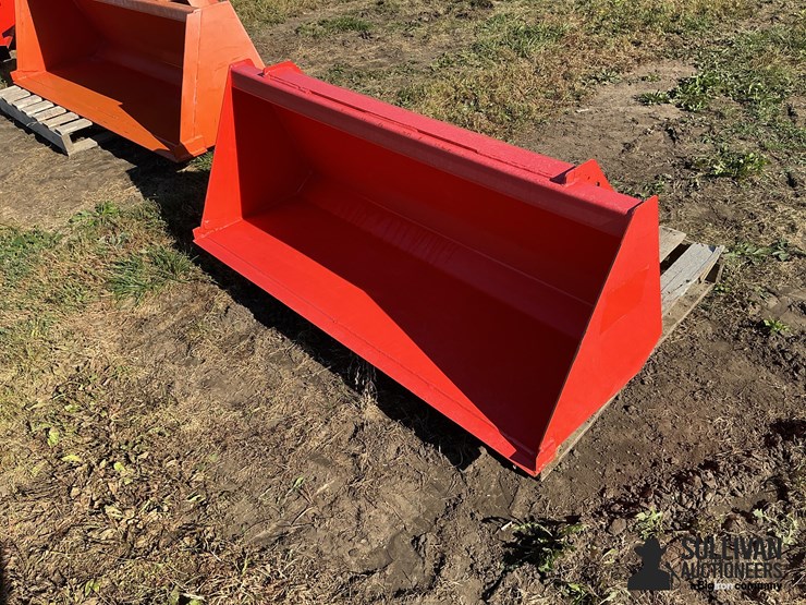 kubota-60"-material-bucket-image-3