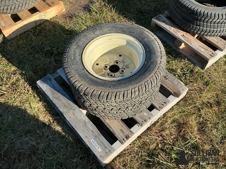 cub-cadet-24x10.50-12nhs-tire-on-4-bolt-rim-image-1