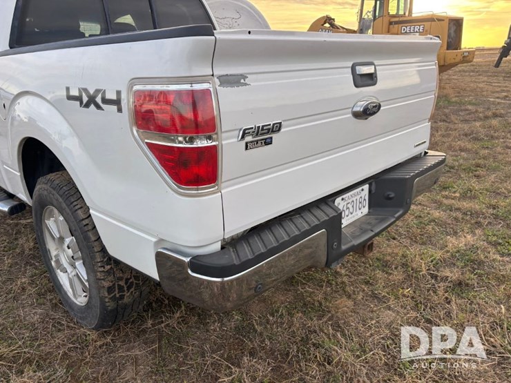 2014-ford-f150-xlt-image-26