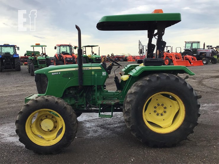 john-deere-5055e-image-4