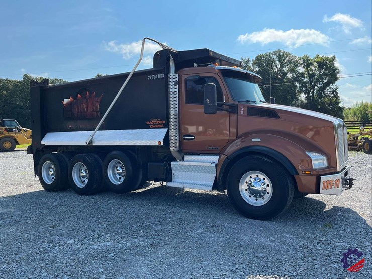 2016-kenworth-t880-image-4