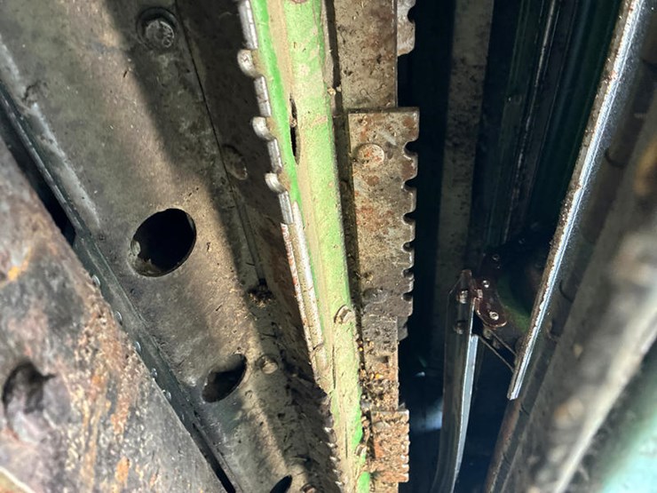 2004-john-deere-9660-sts-image-28