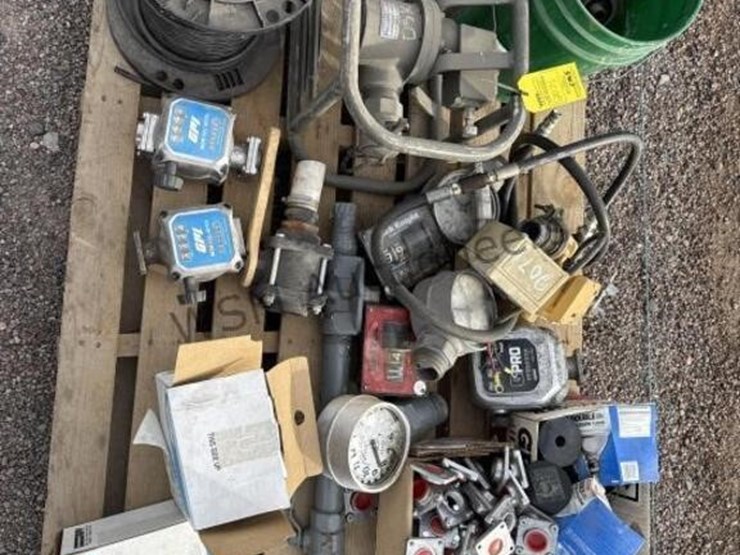 pallet-of-asst-pumps,-meters-&-misc-image-4