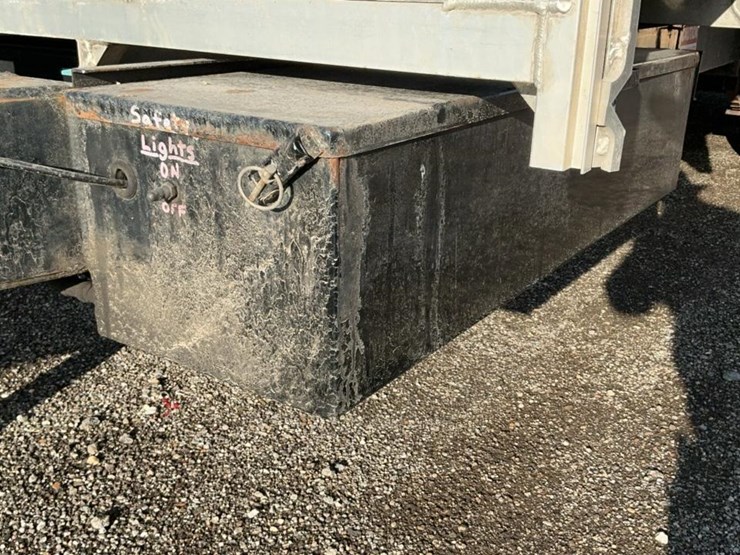 #2205-•-2016-g-s-specialty-dump-trailer*-image-13