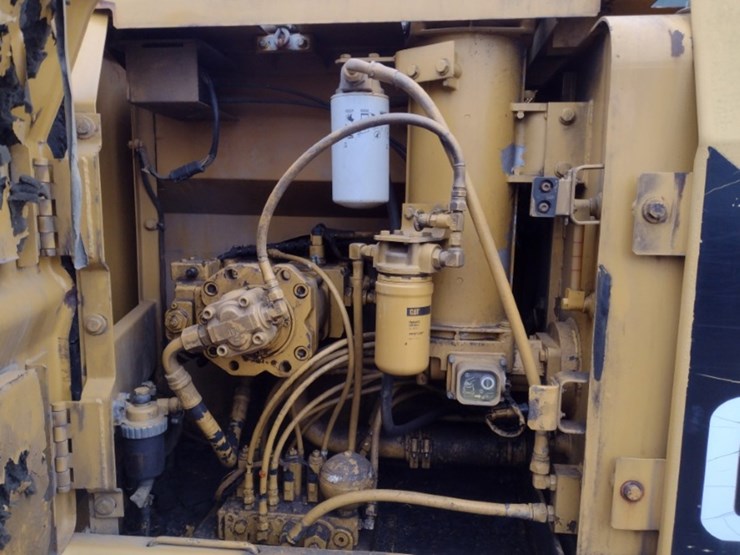 caterpillar-311b-image-32