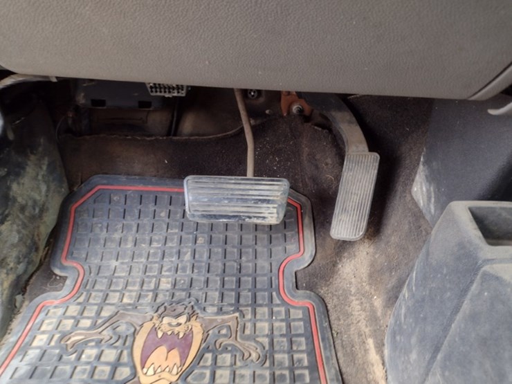 09-chevy-truck^title^-(qea-4045)-image-8