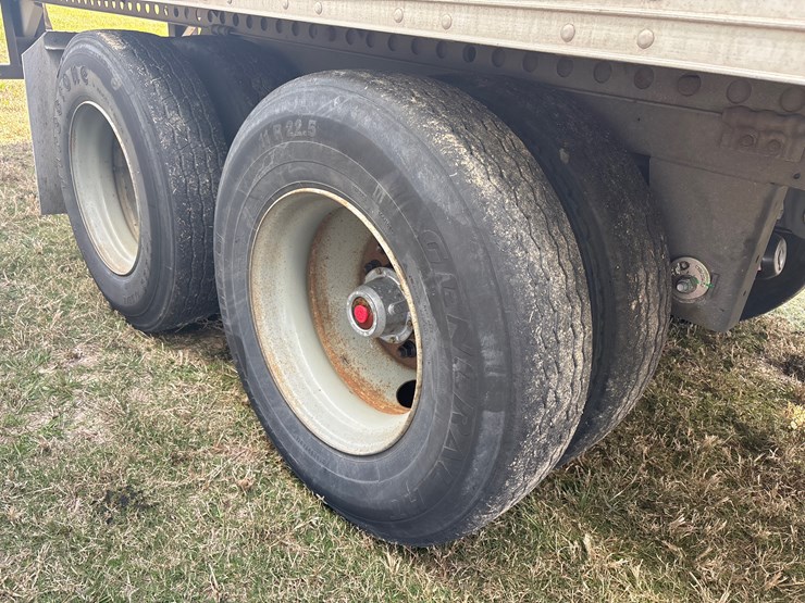 #16203-•-2014-hyundai-van-image-9