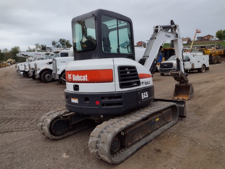 19-bobcat-e45-image-50