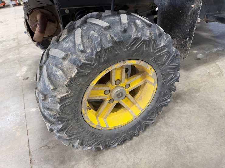 john-deere-gator-image-8
