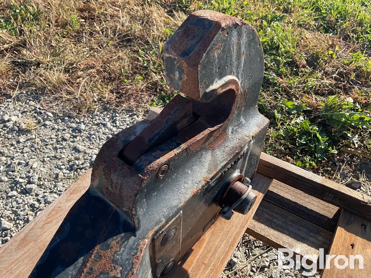 3-pt-quick-hitch-image-11