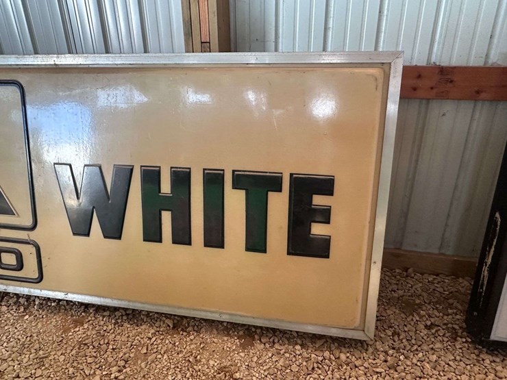 agco-white-lighted-double-sided-bubble-sign-image-9