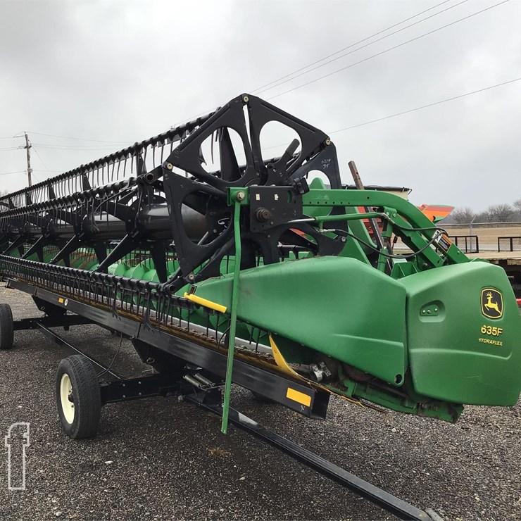 2004 JOHN DEERE 635F