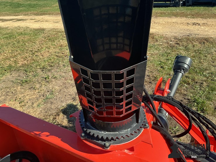 land-pride-sb2584-84”-3-pt-snow-blower-image-16