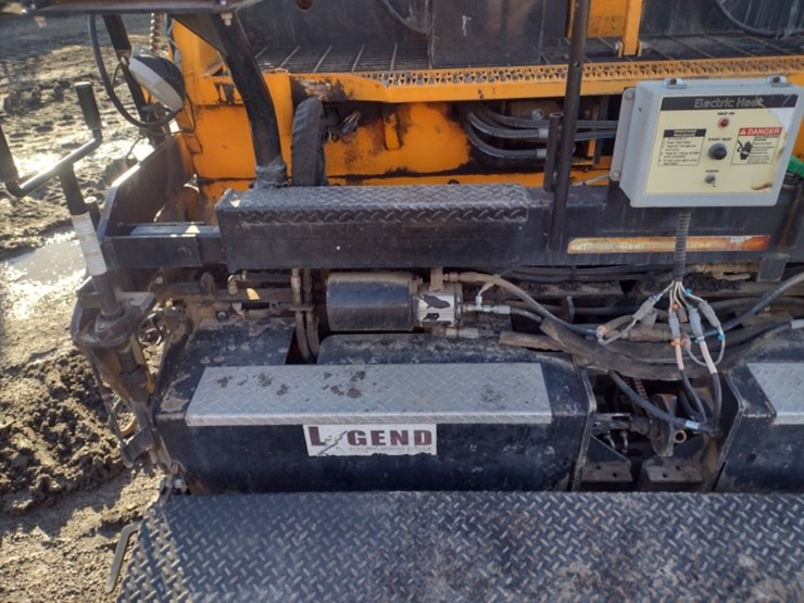 leeboy-8515d-asphalt-paver-(qea-4018)-image-13