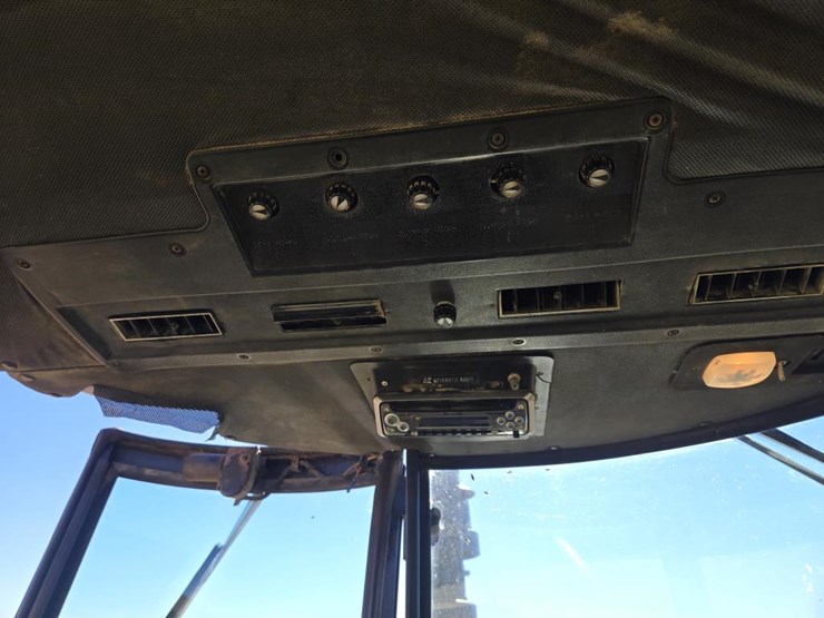 john-deere-8630-image-31