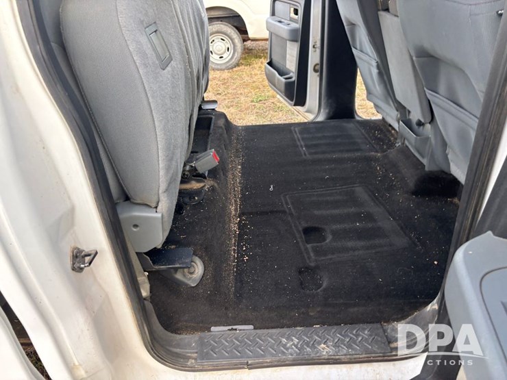 2014-ford-f150-xlt-image-52