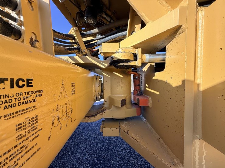 1992-caterpillar-cs-423e-image-43