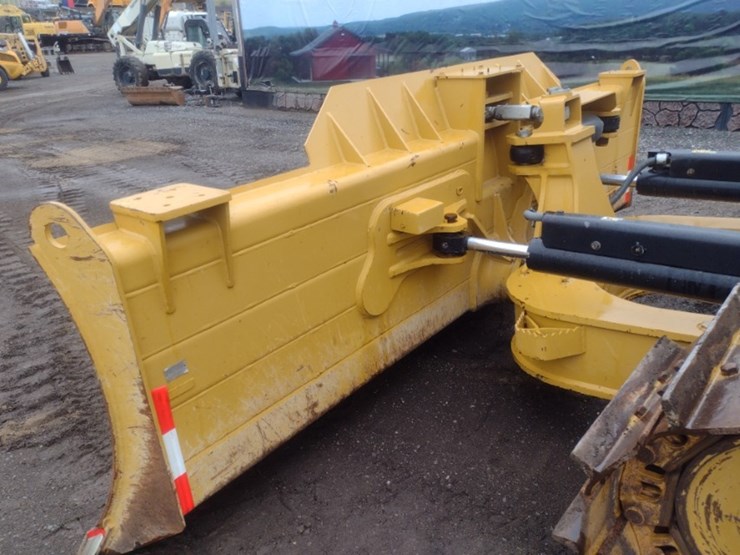 15-caterpillar-d6n-lgp-image-18