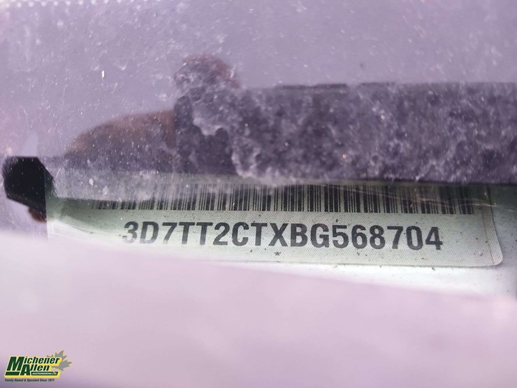 2011-dodge-2500-image-5