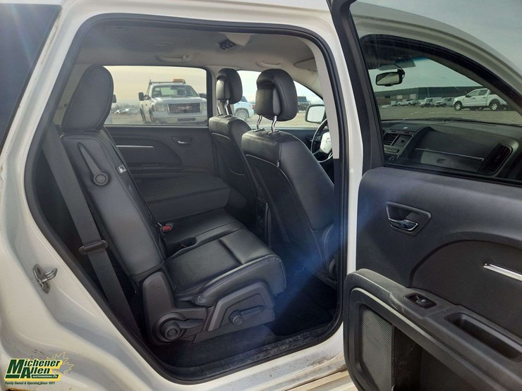 2010-dodge-journey-image-21